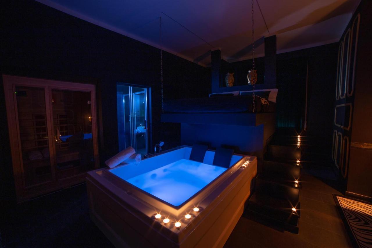 Love Suite Roma - Il Nido D'Amore Bagian luar foto